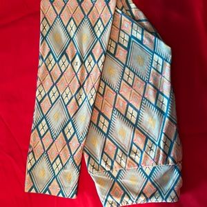 LuLaRoe OS multicolored leggings